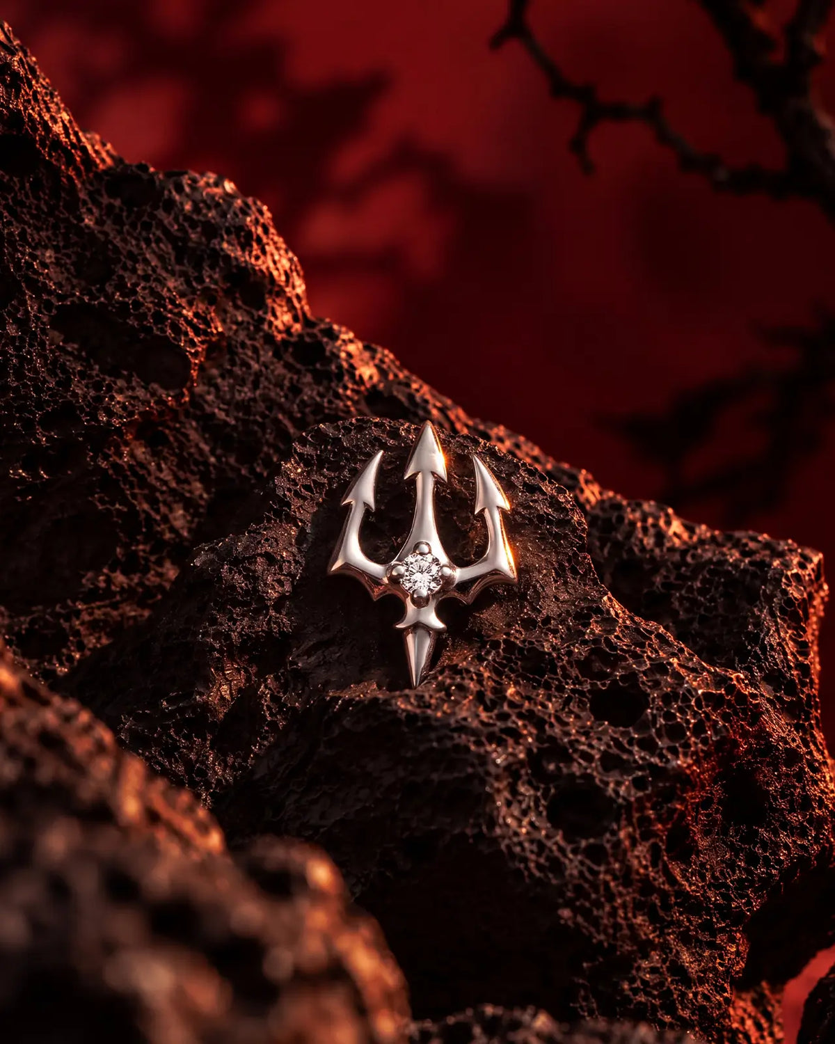 Abyssal Trident Flatback Stud