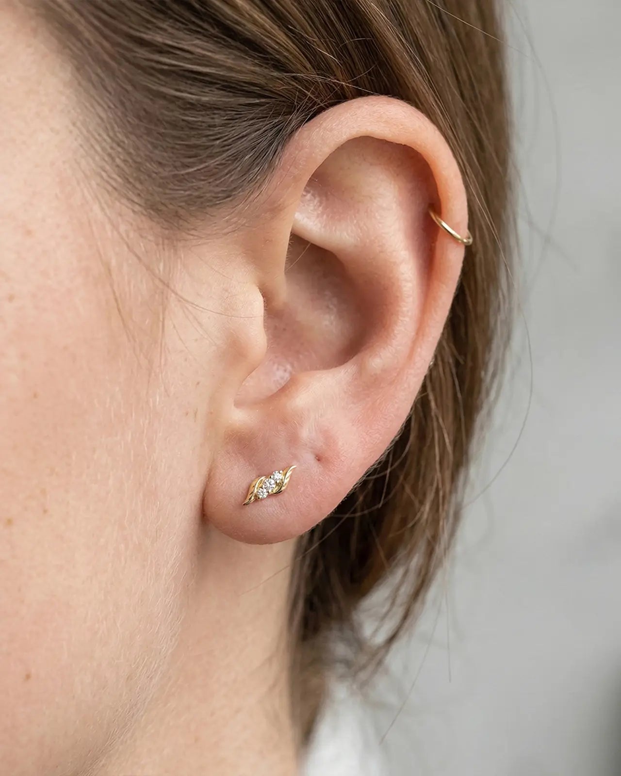 Flowing Flame Leaf Flatback Stud