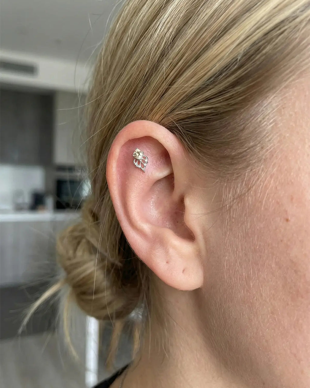 Ornate Diamond Bloom Flatback Stud