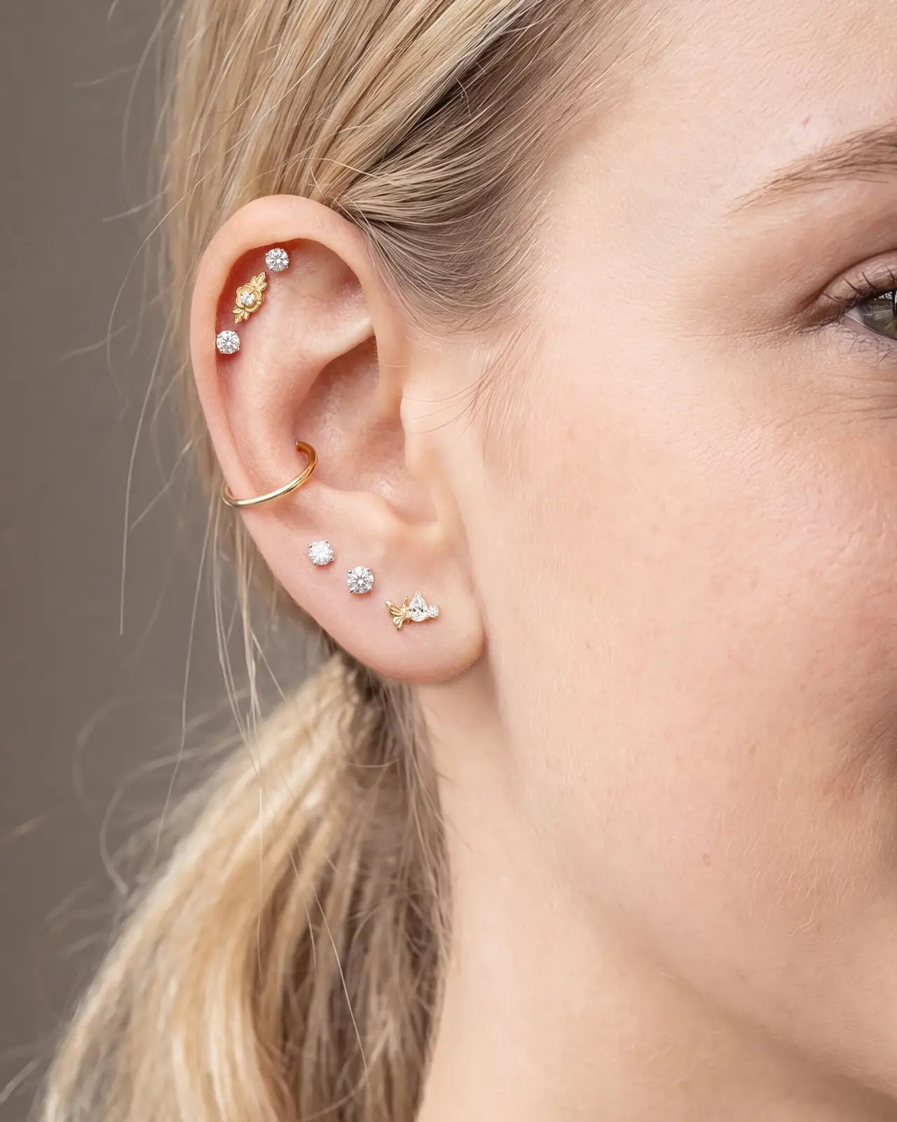 Butterfly Pear-Cut Zircon Flatback Stud