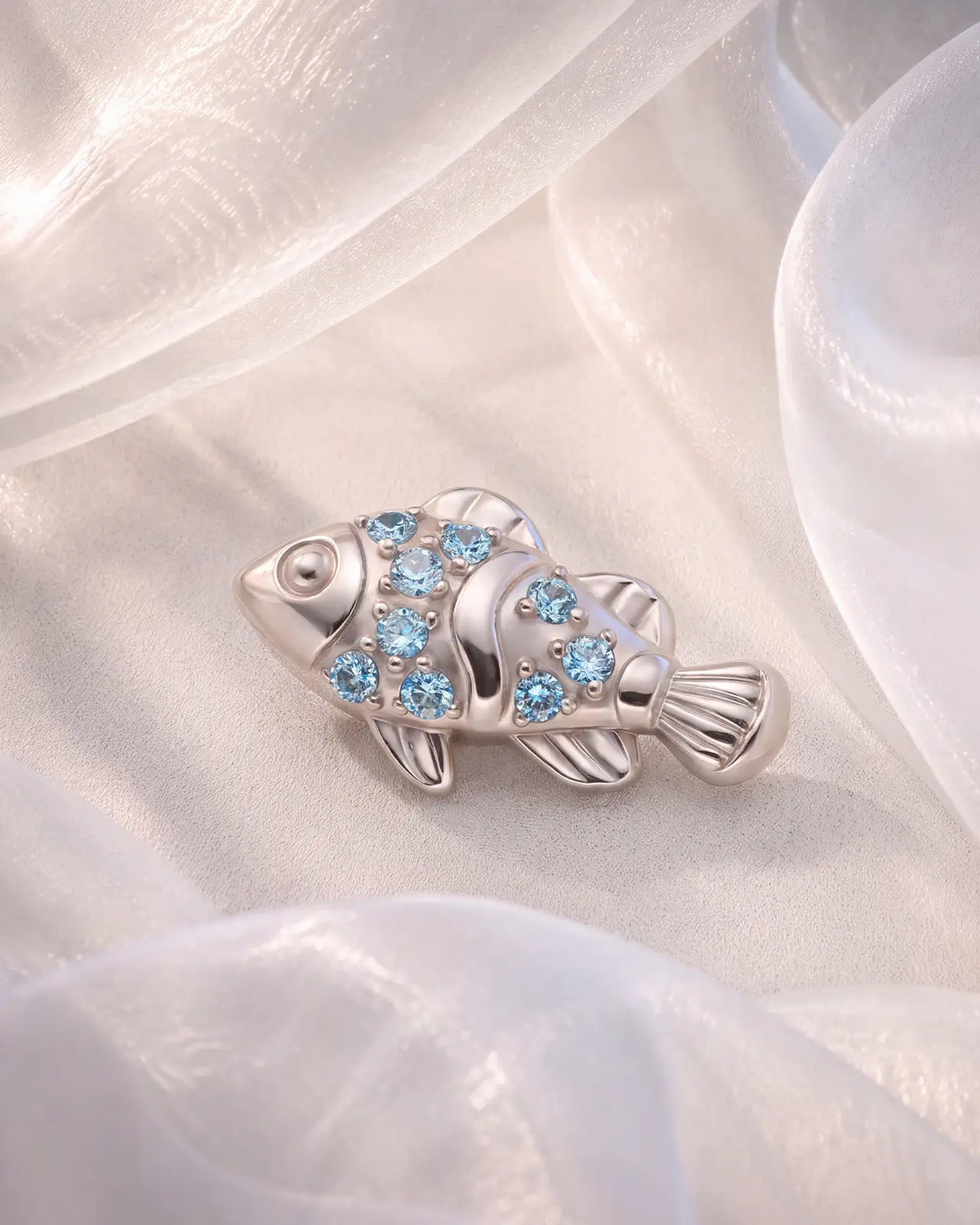 Coral Clownfish Flatback Stud