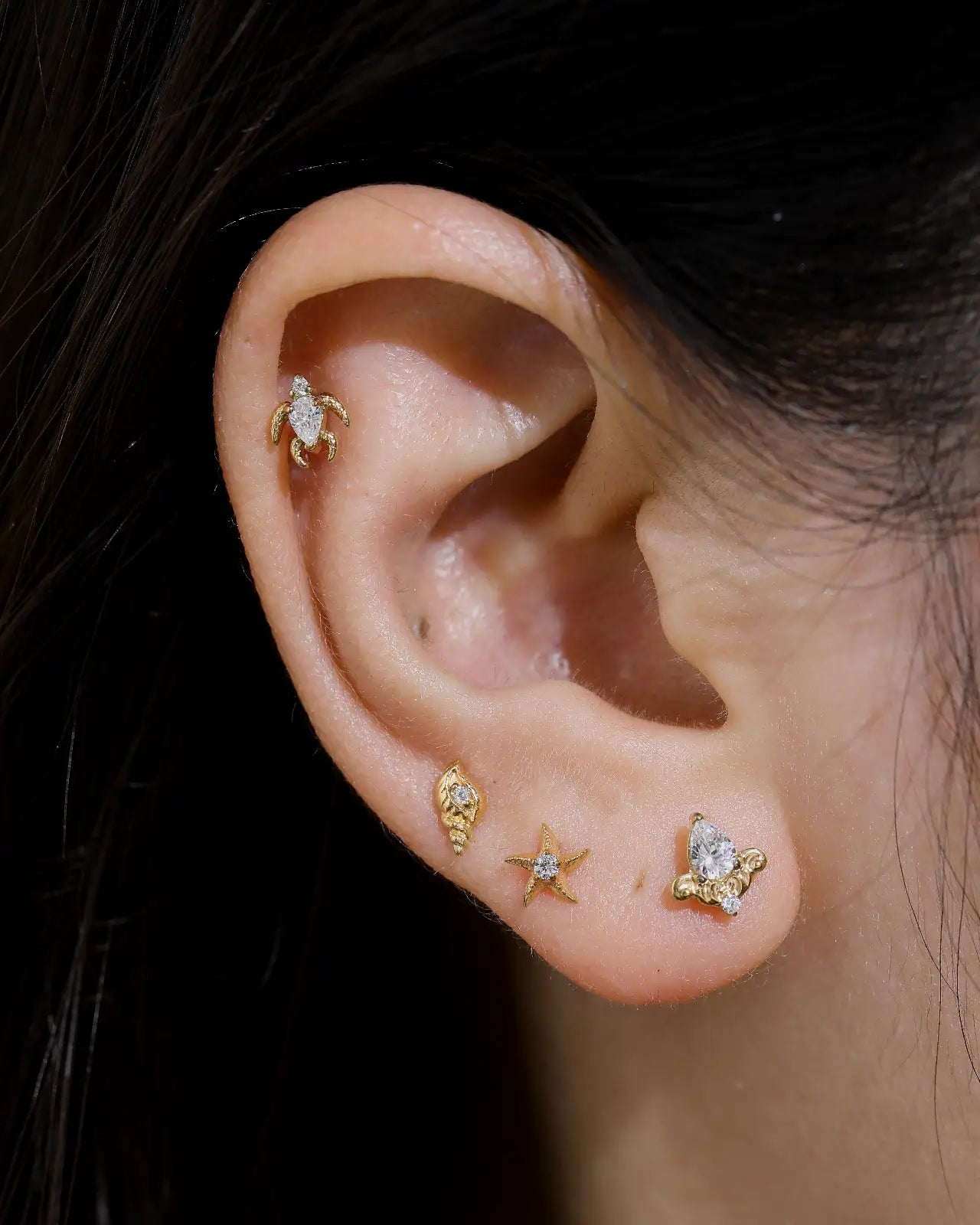 Azure Conch Shell Flatback Stud