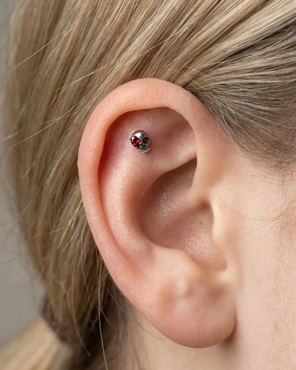 Rebel Skull Flatback Stud