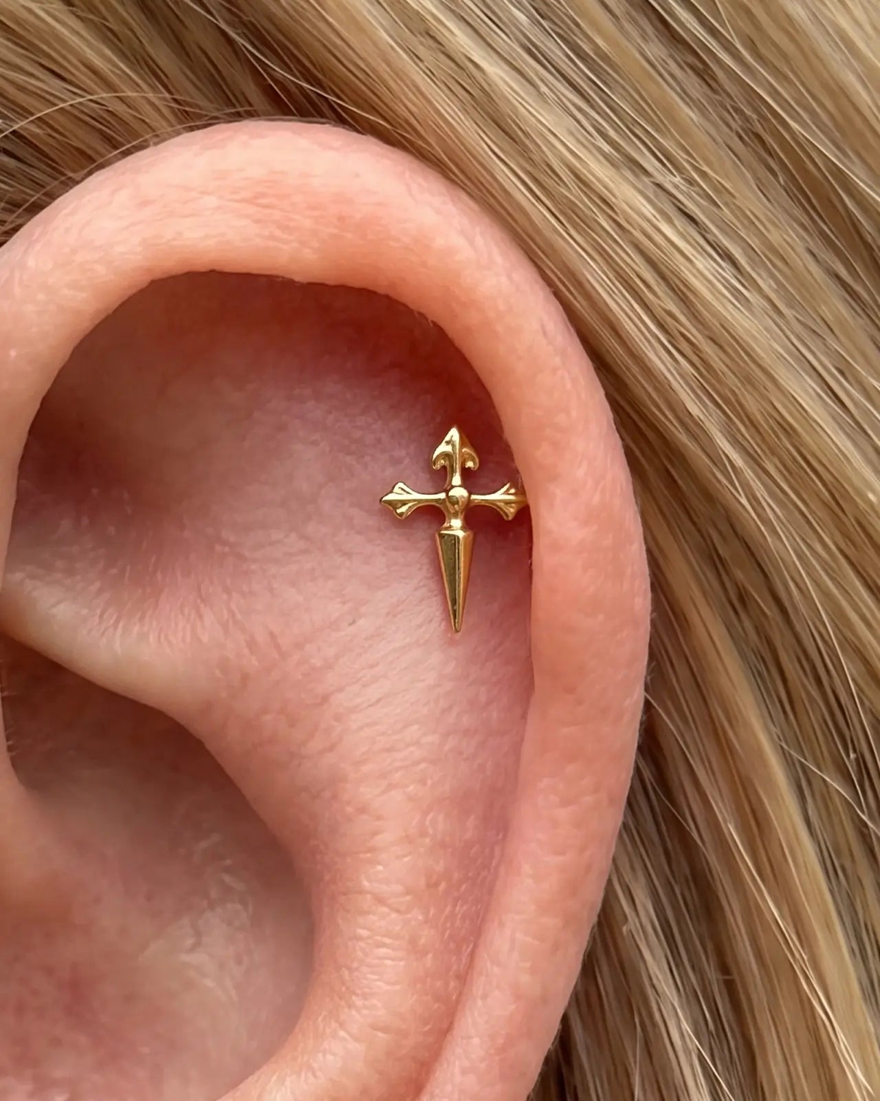 Gothic Dagger Flatback Stud