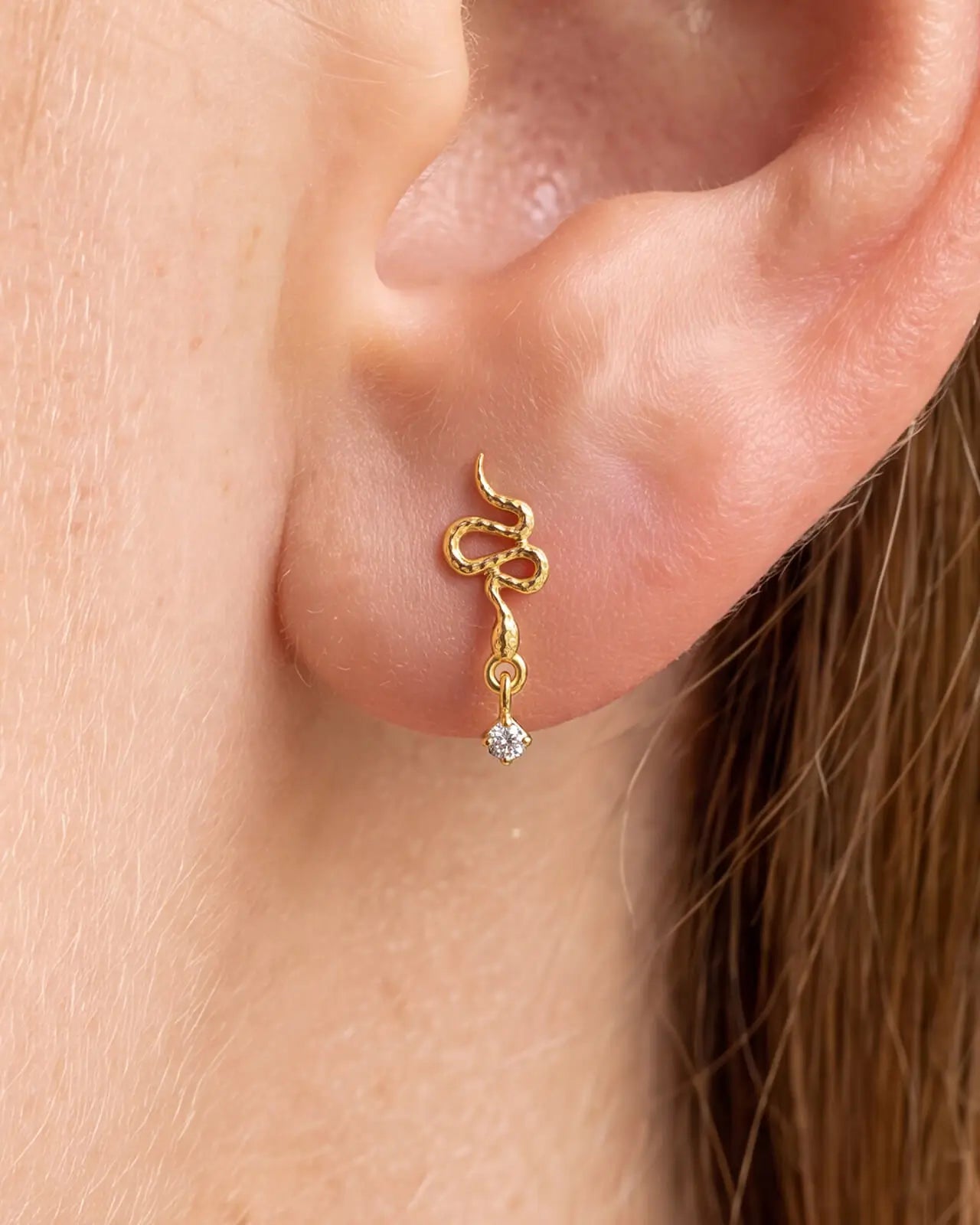 Serpent Drop Flatback Stud