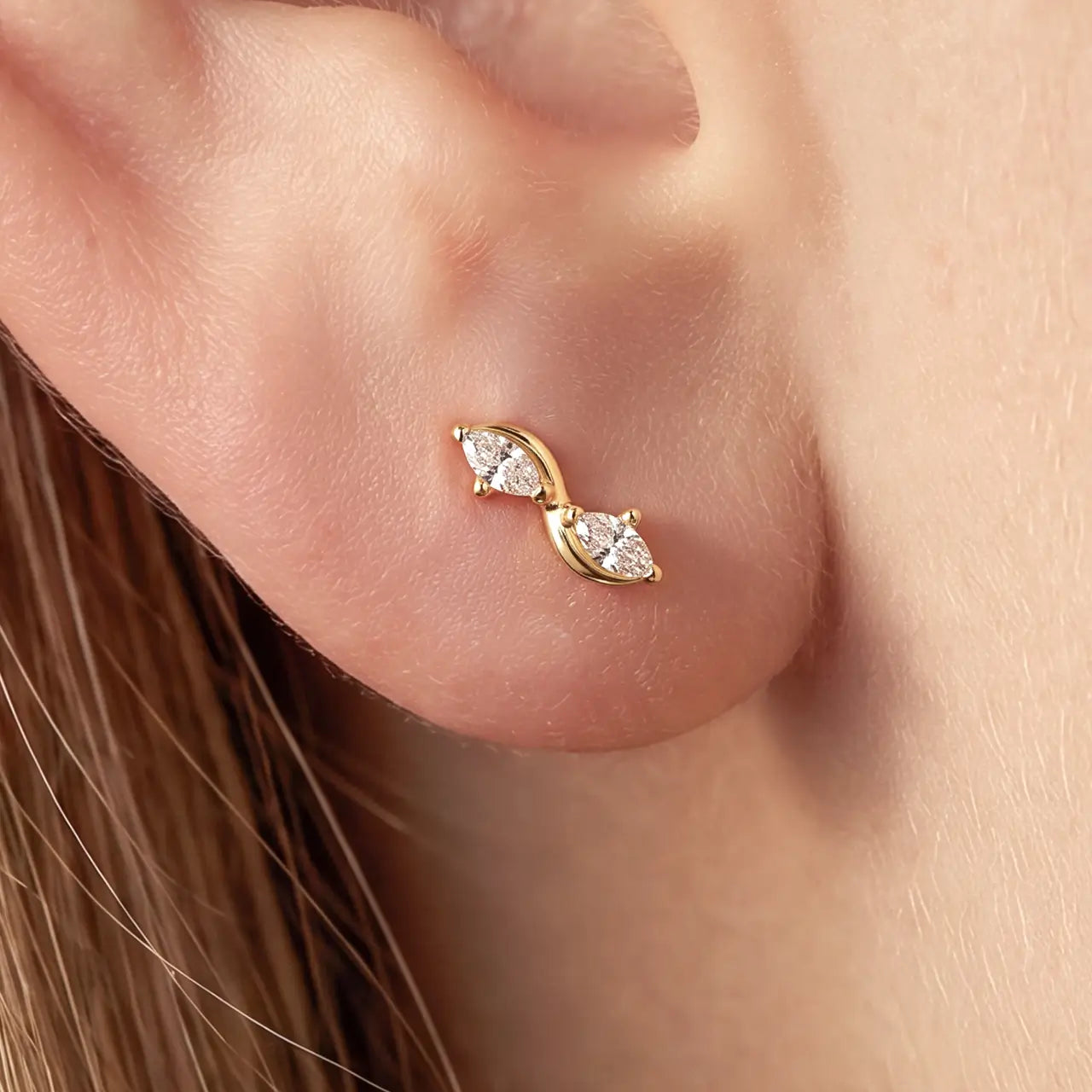Marquise Duet S-Curve Flatback Stud