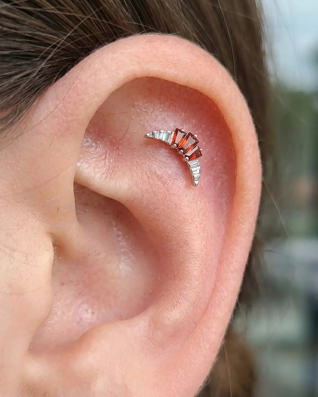 Dual Horn Crescent Flatback Stud