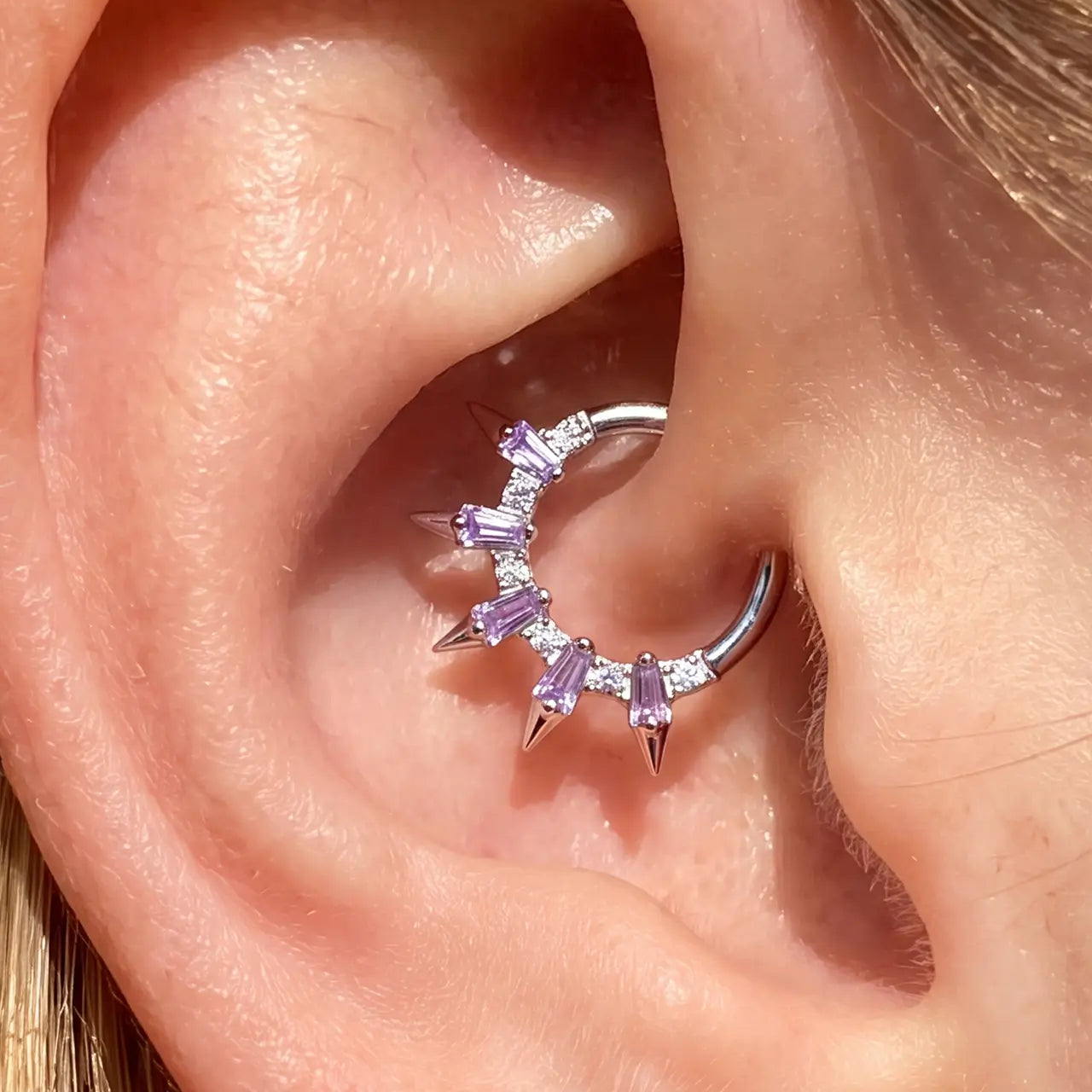 Zircon Spike Fringe Clicker