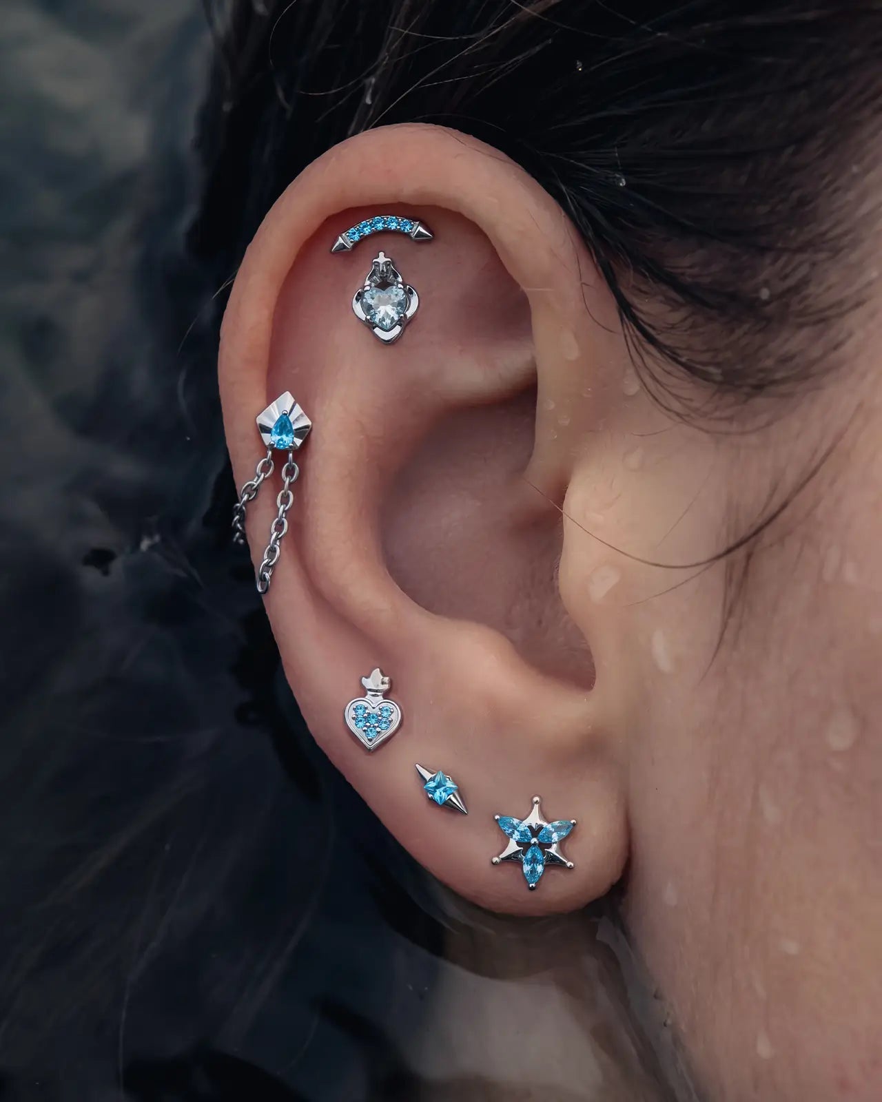 Crowned Heart Flatback Stud