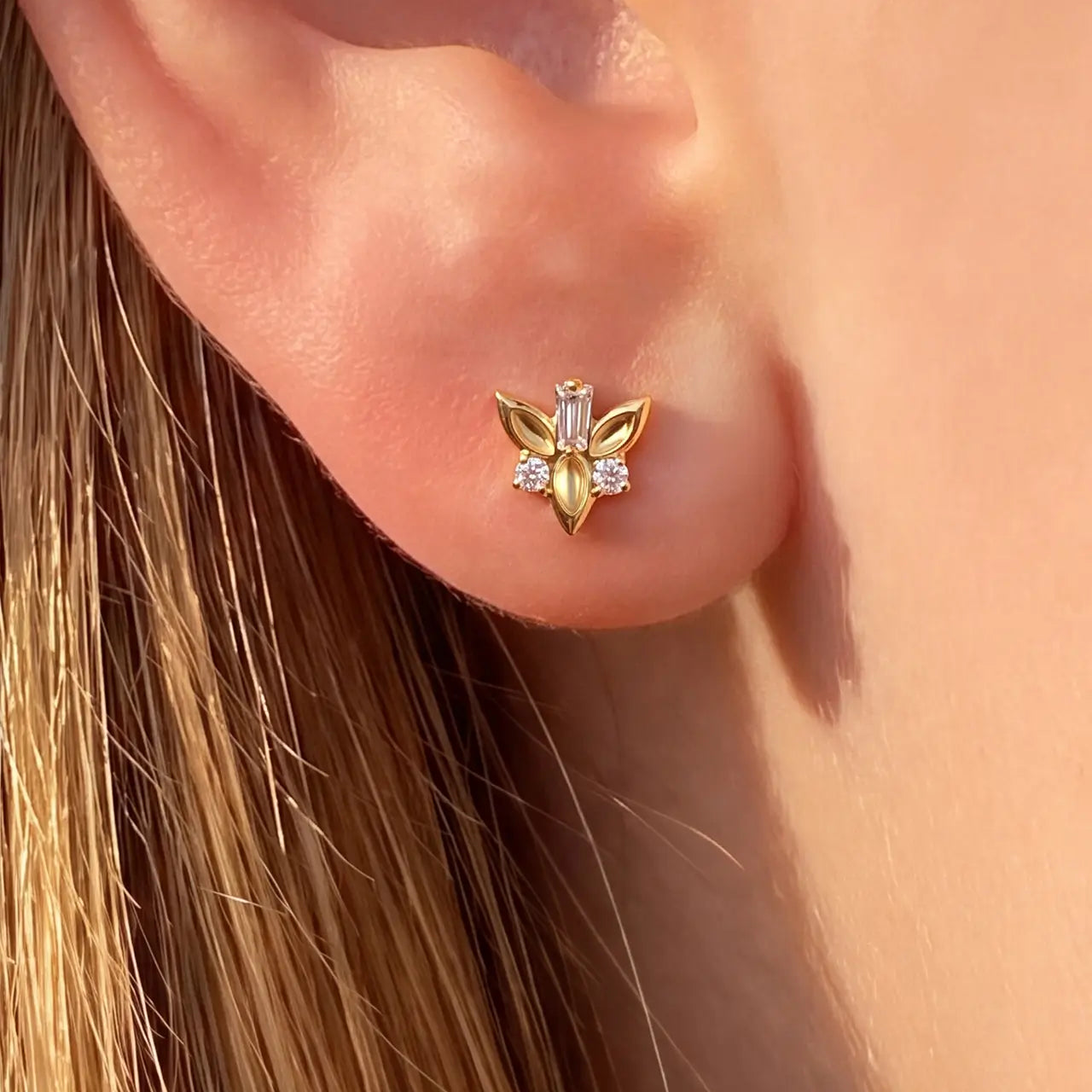 Emerald Fox Flatback Stud