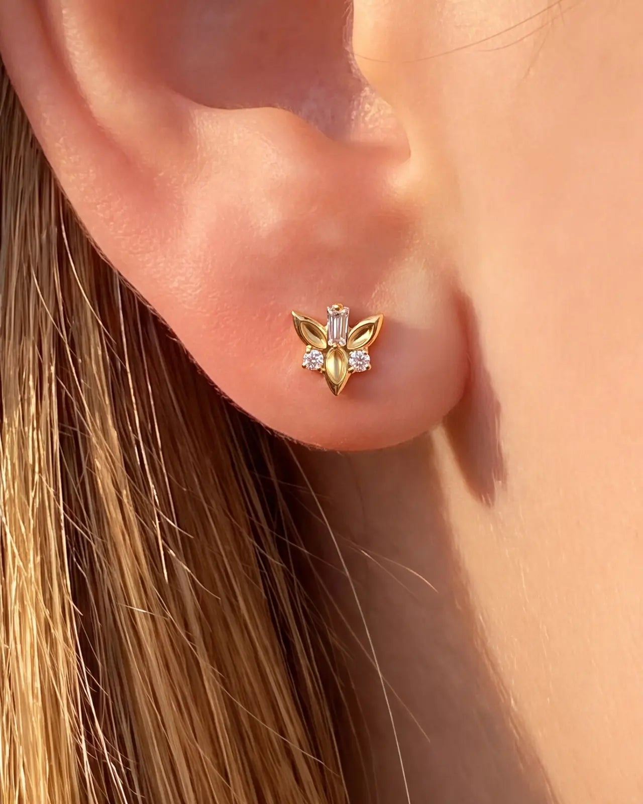 Baguette Leaf Cluster Flatback Stud