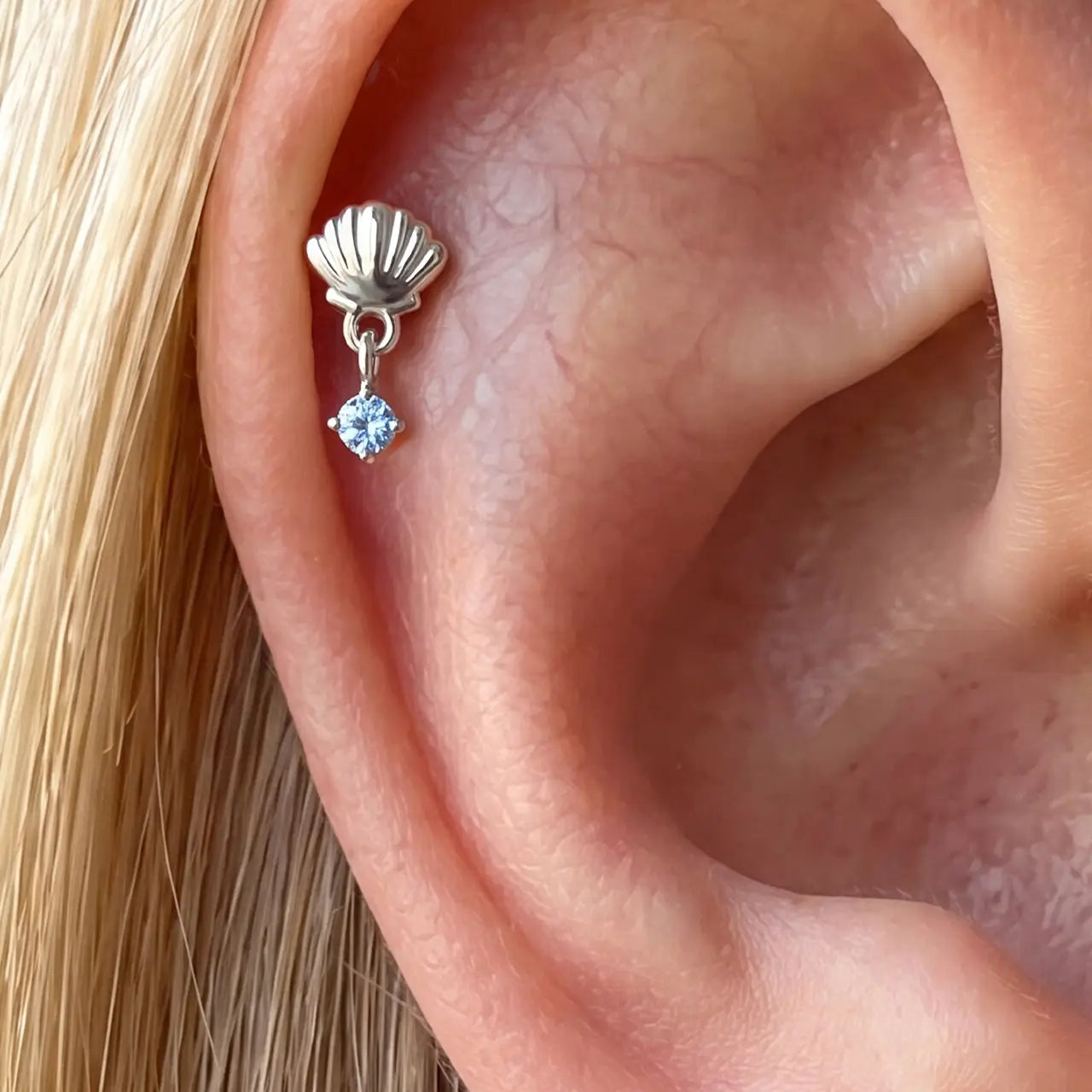 Seashell Drop Zircon Flatback Stud