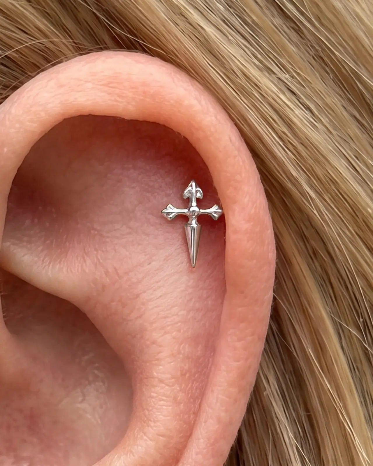 Gothic Dagger Flatback Stud