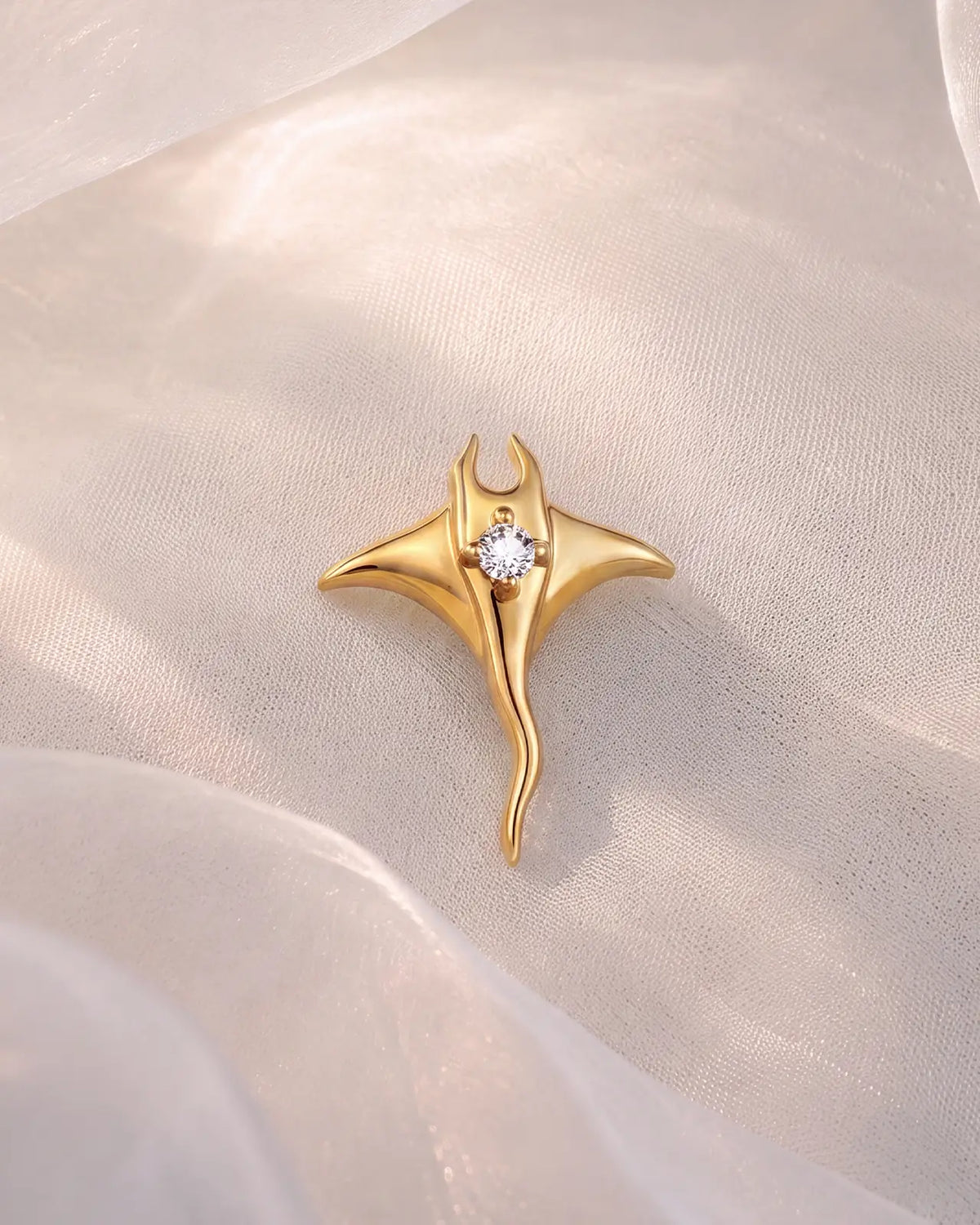 Manta Glide Flatback Stud