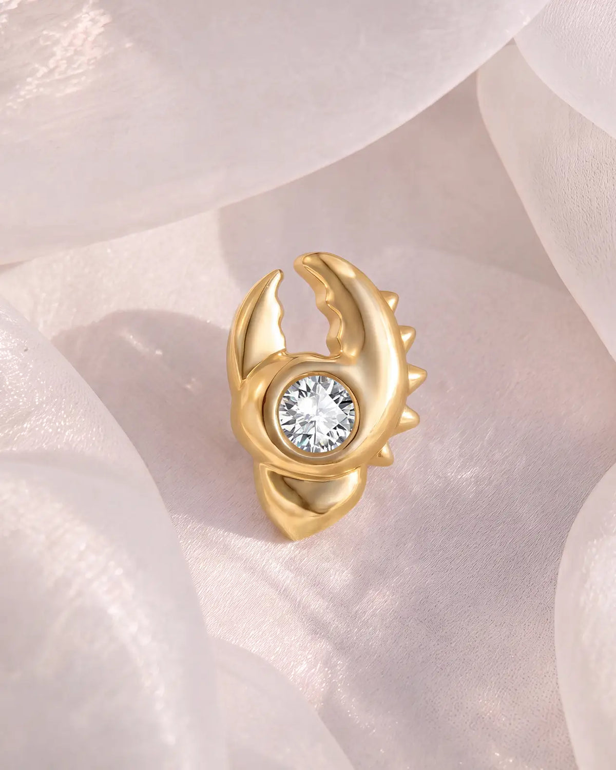 Tidal Claw Flatback Stud
