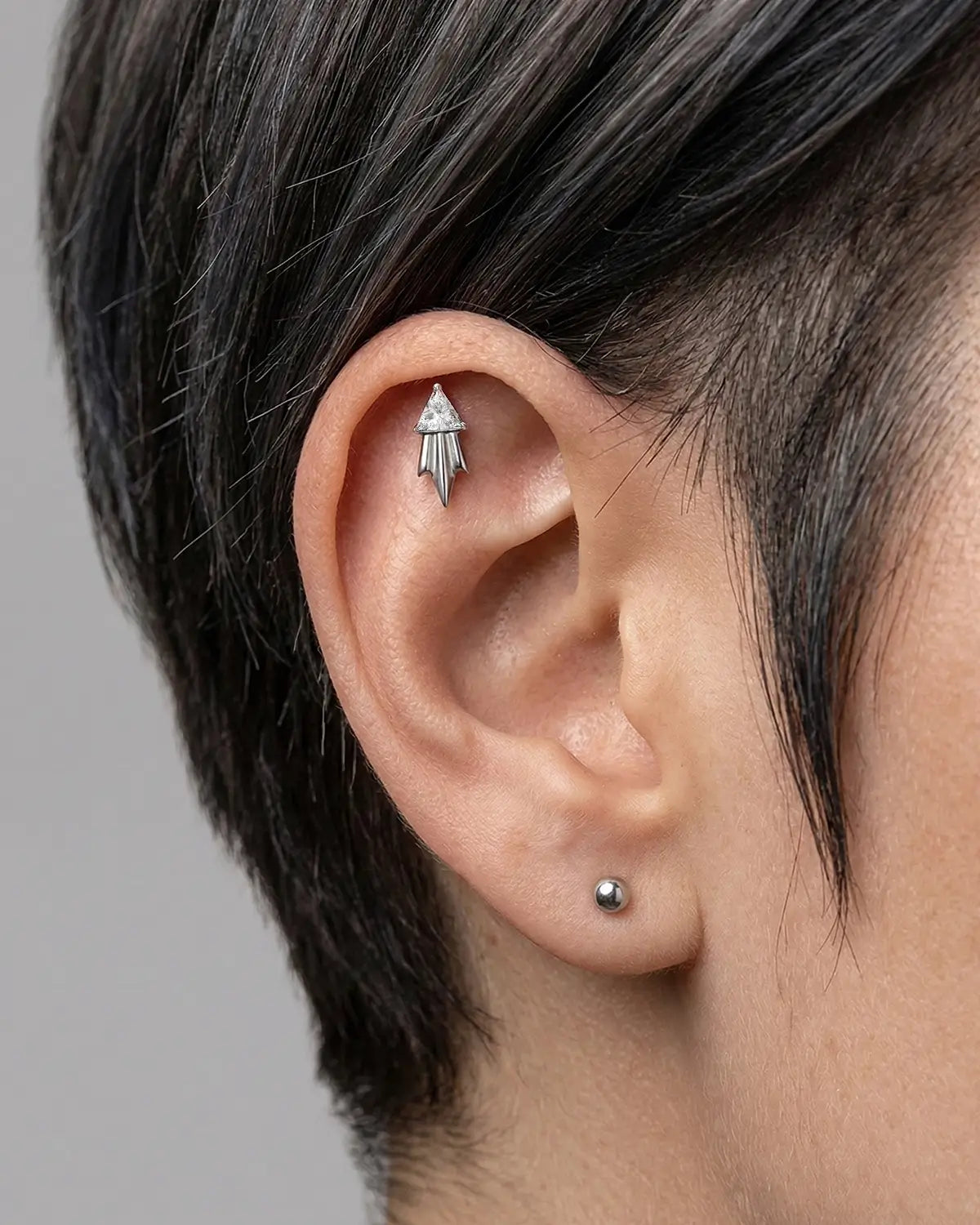 Arrowleaf Blossom Flatback Stud