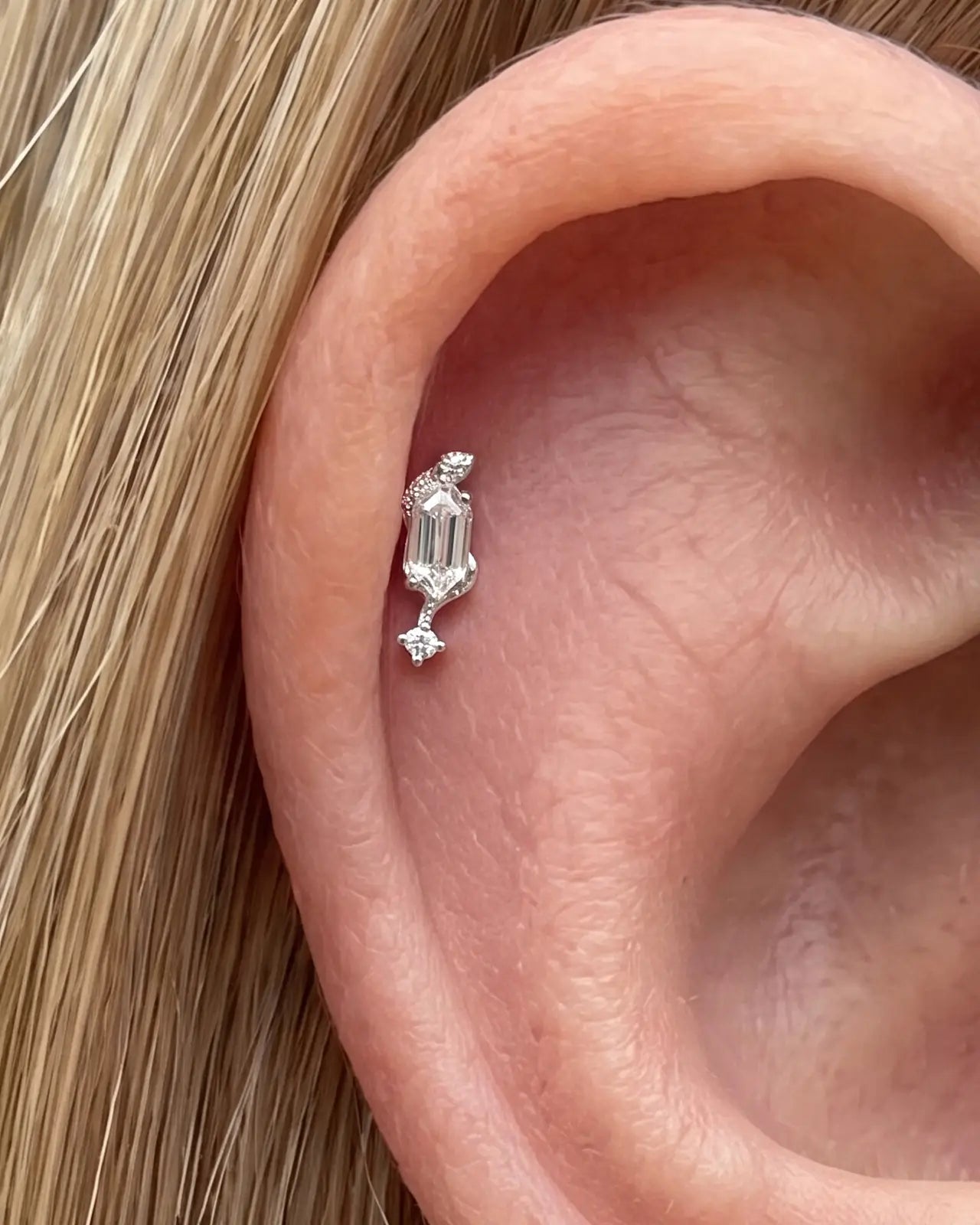 Serpent Hex Crystal Flatback Stud