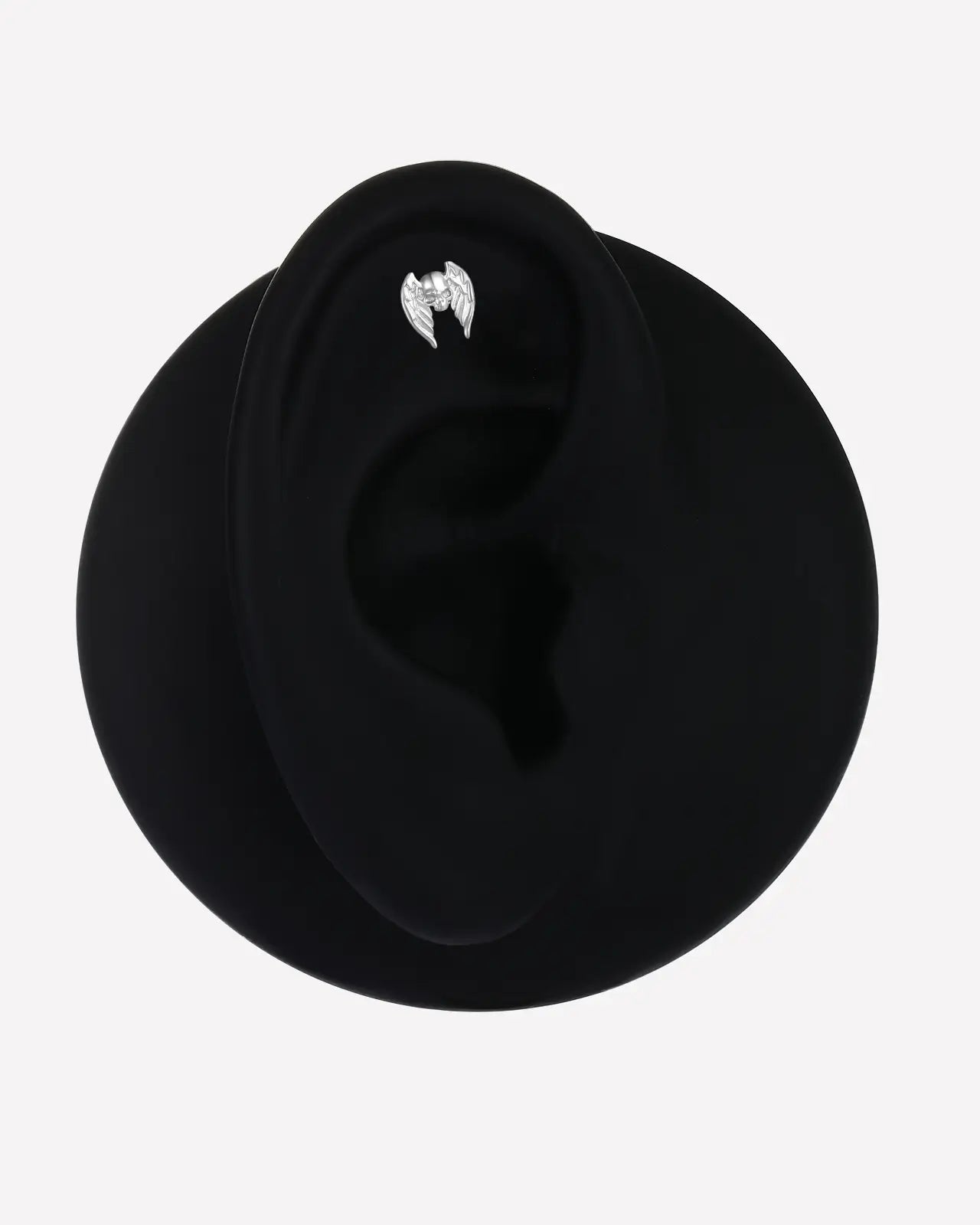 Winged Skull Flatback Stud