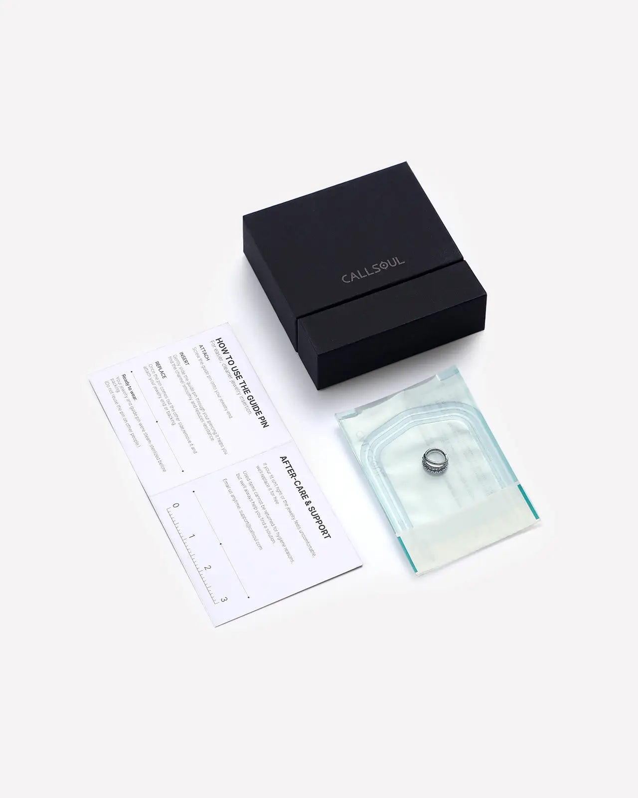 Pavé Double Band Huggie Clicker