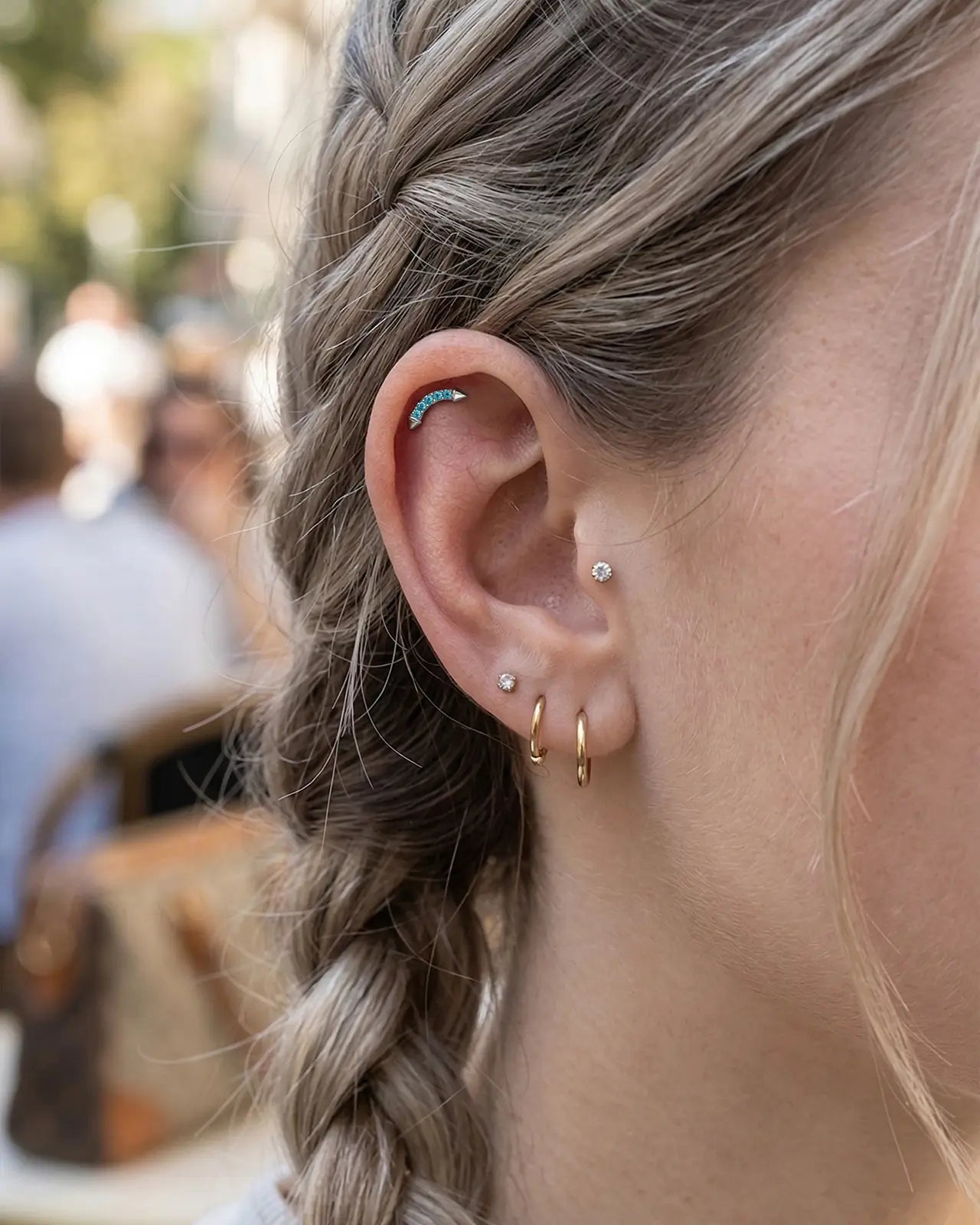 Pavé Crescent Spike End