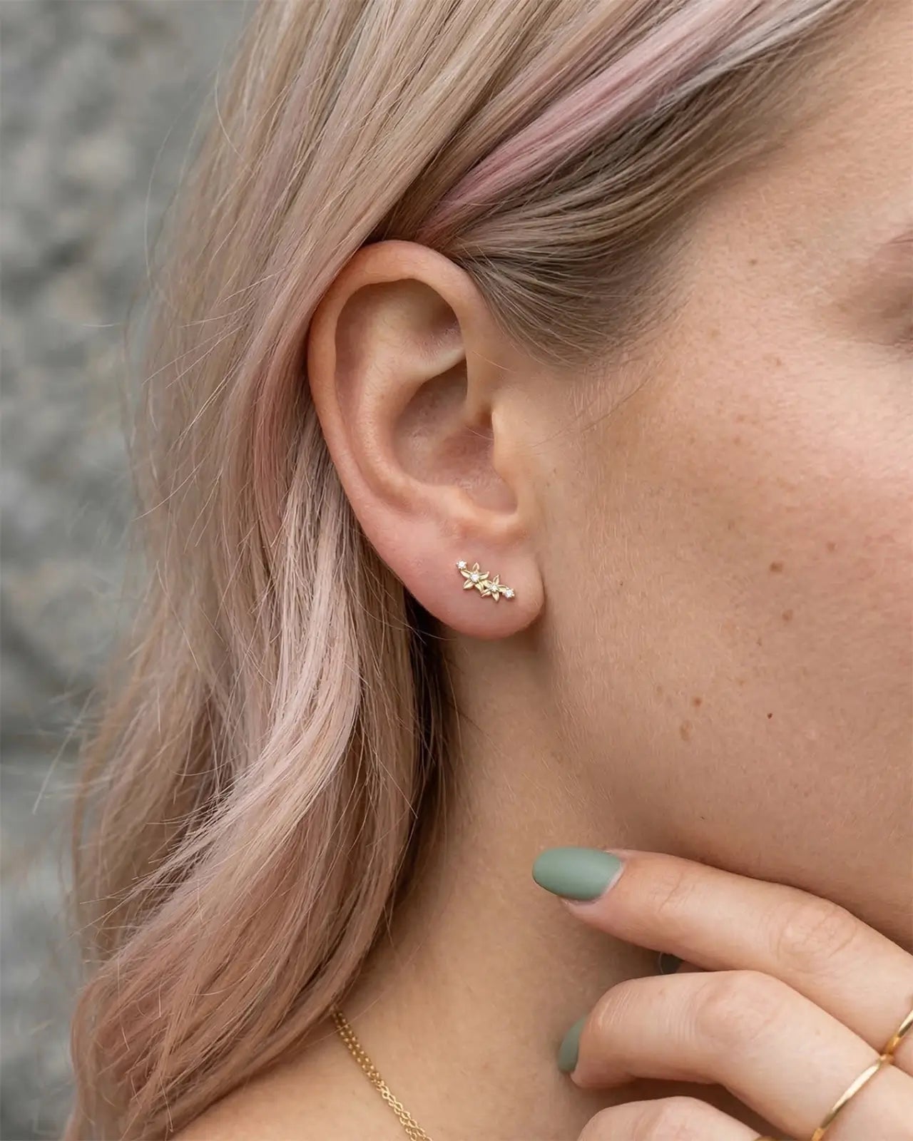 Cascading Floral Zirconia Flatback Stud