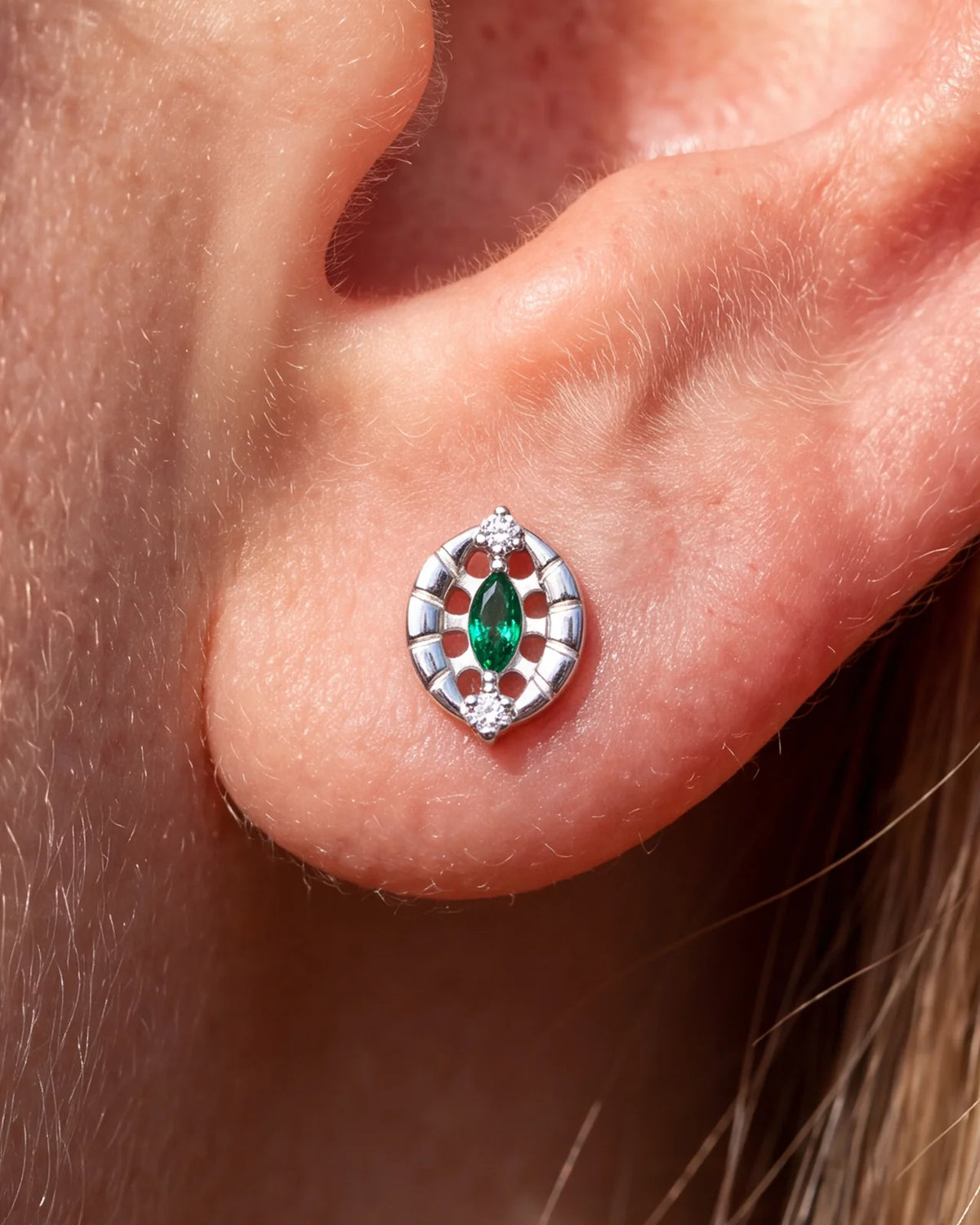 Luminous Halo Flatback Stud Silver Emerald Green - lobe styling
