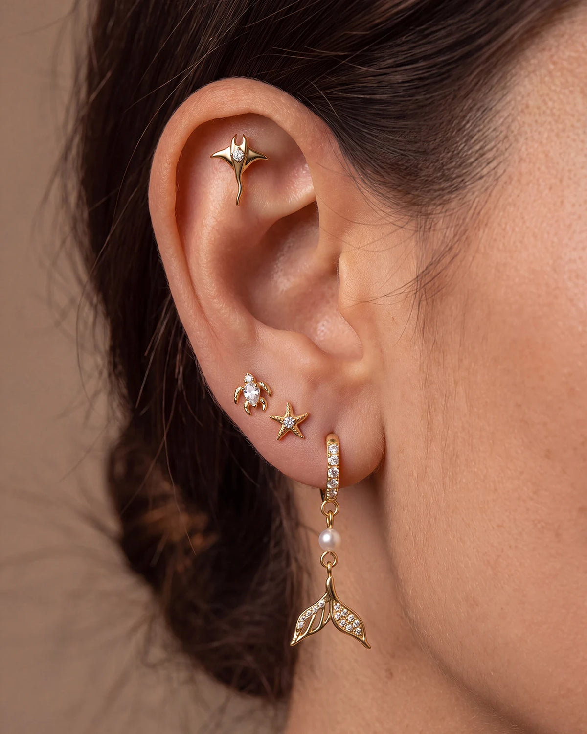 Thalassa Sea Turtle Flatback Stud - Gold Crystal Clear - CS-KSD-0192-TI-J-B - 02