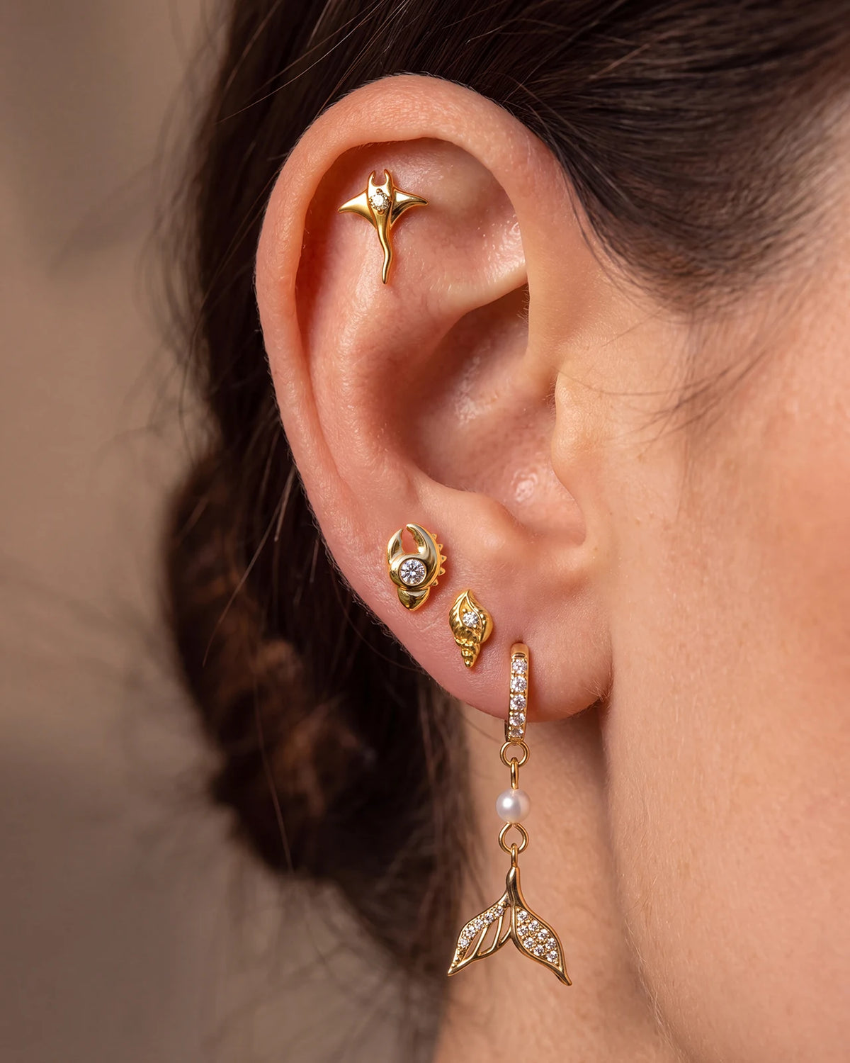 Thalassa Sea Turtle Flatback Stud - Gold Crystal Clear - CS-KSD-0192-TI-J-B - 03