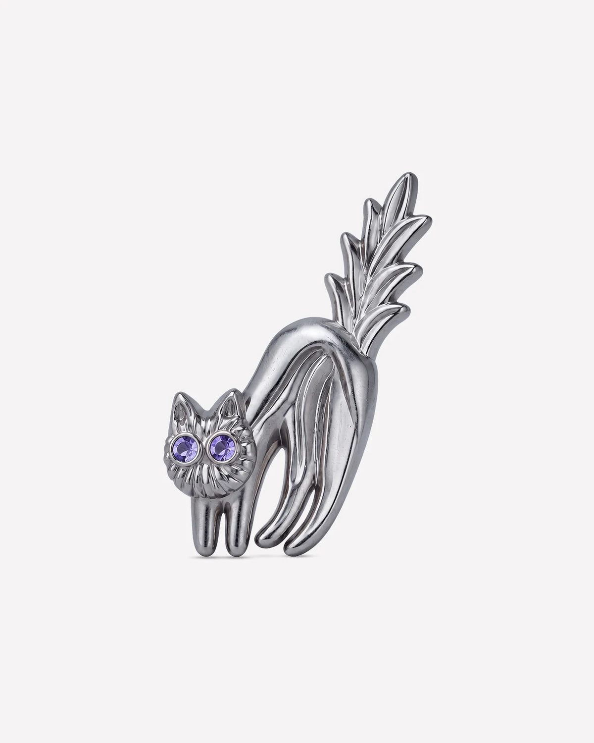 Spooked Kitty Flatback Stud in silver tone with purple cubic zirconia eyes - front view