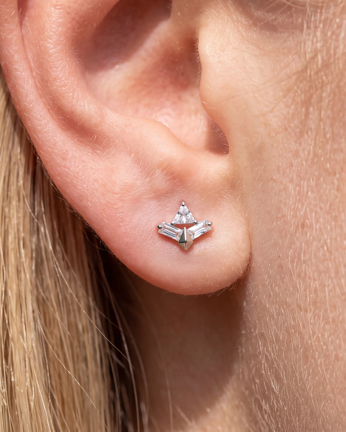 Apex Prism Flatback Stud Silver Crystal Clear - Image 3