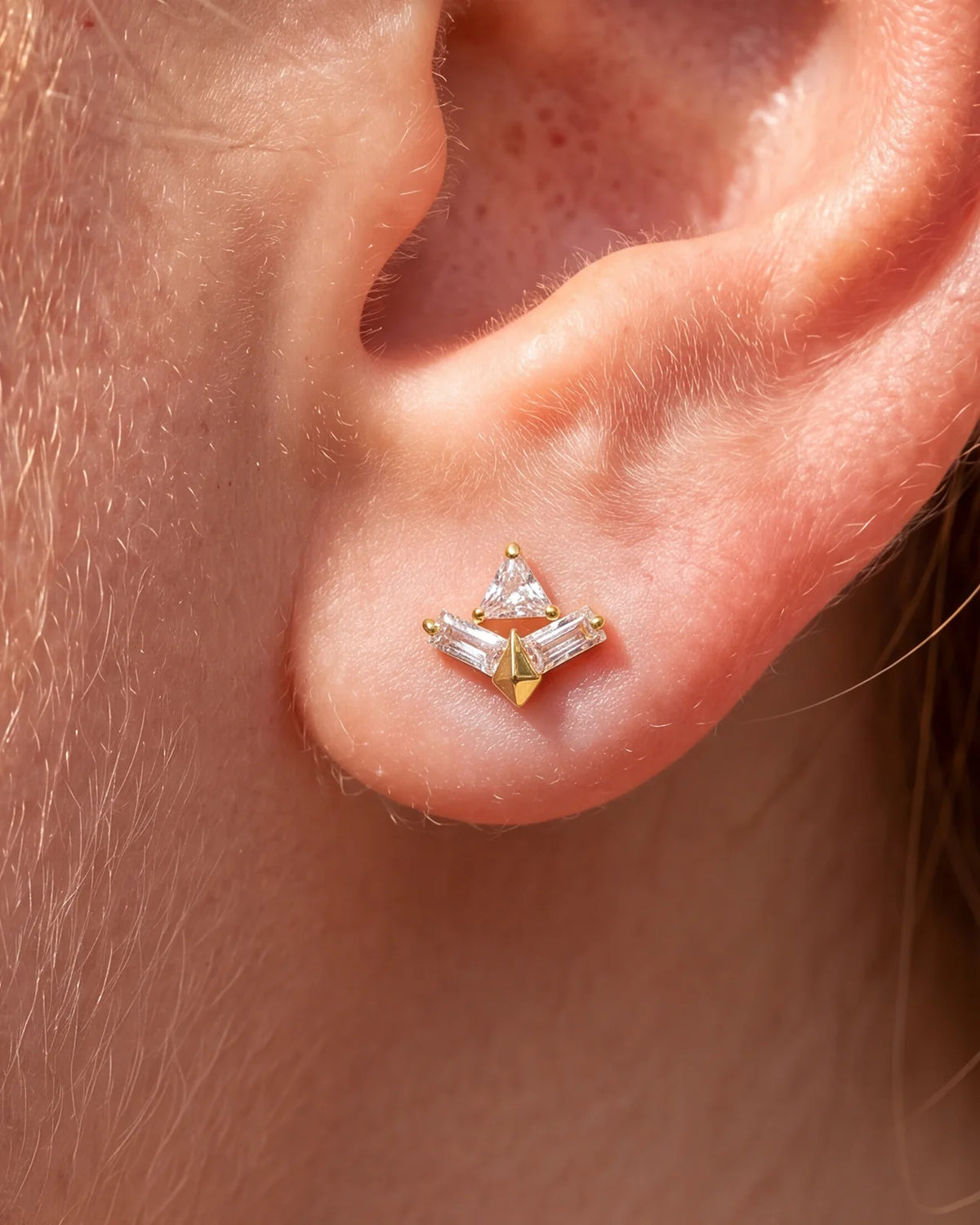 Apex Prism Flatback Stud Gold Crystal Clear - Image 3