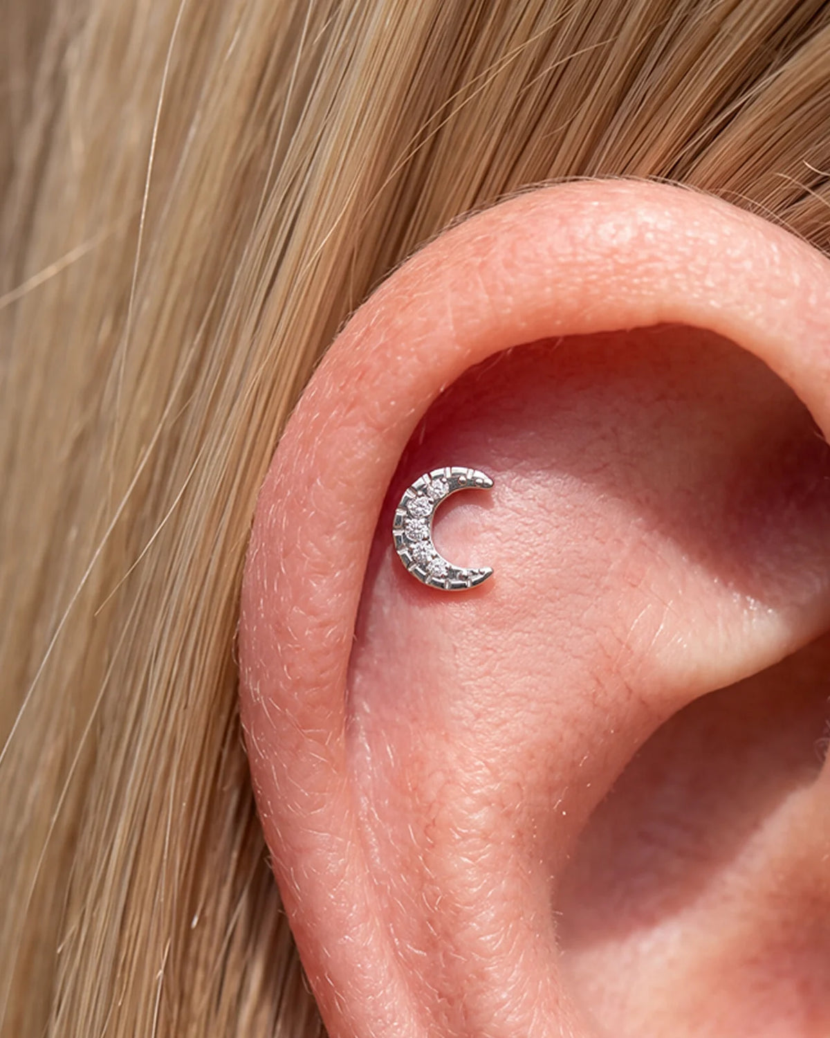 Silverlight Crescent Flatback Stud Silver Crystal Clear - Image 3