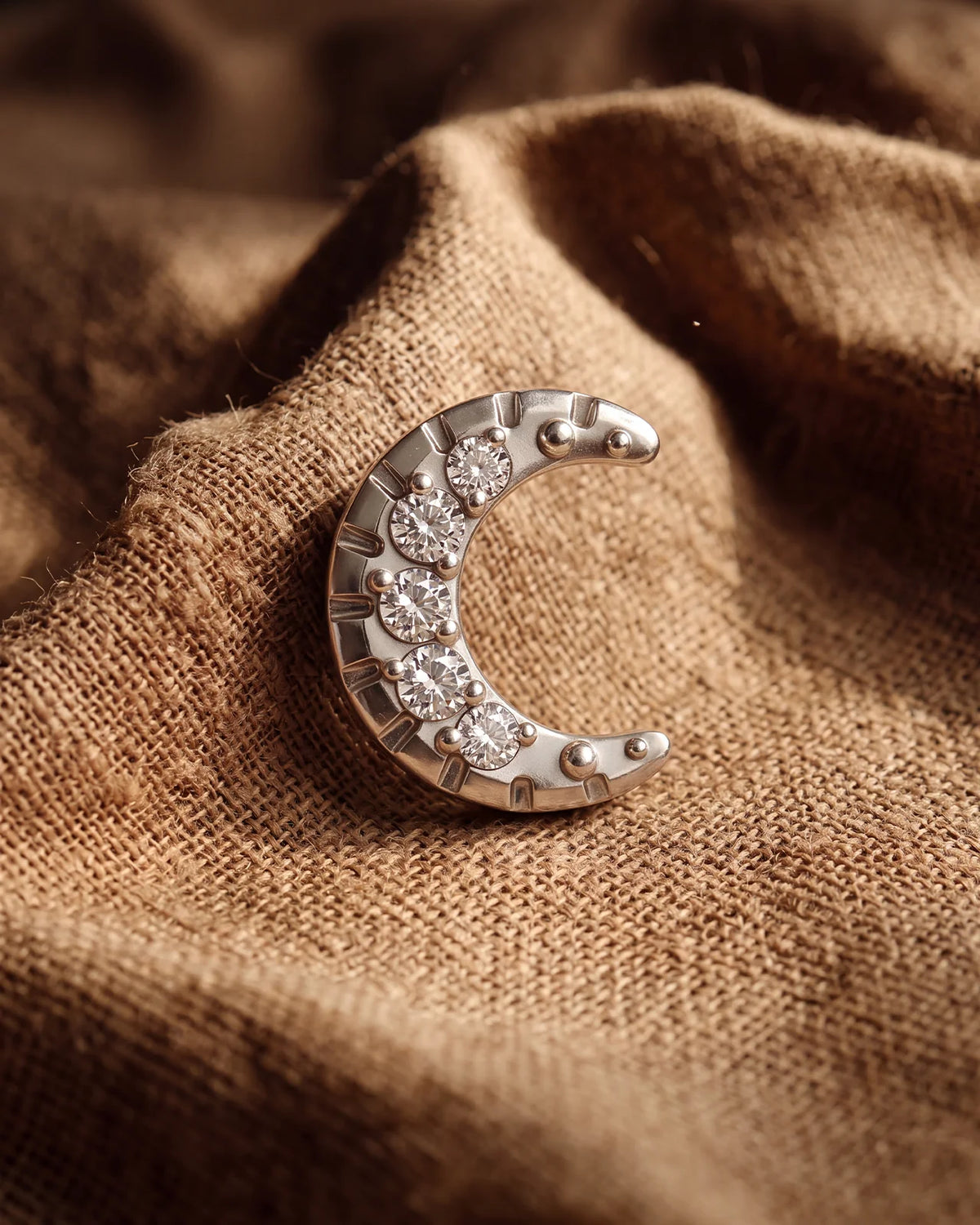 Silverlight Crescent Flatback Stud Silver Crystal Clear - Image 7