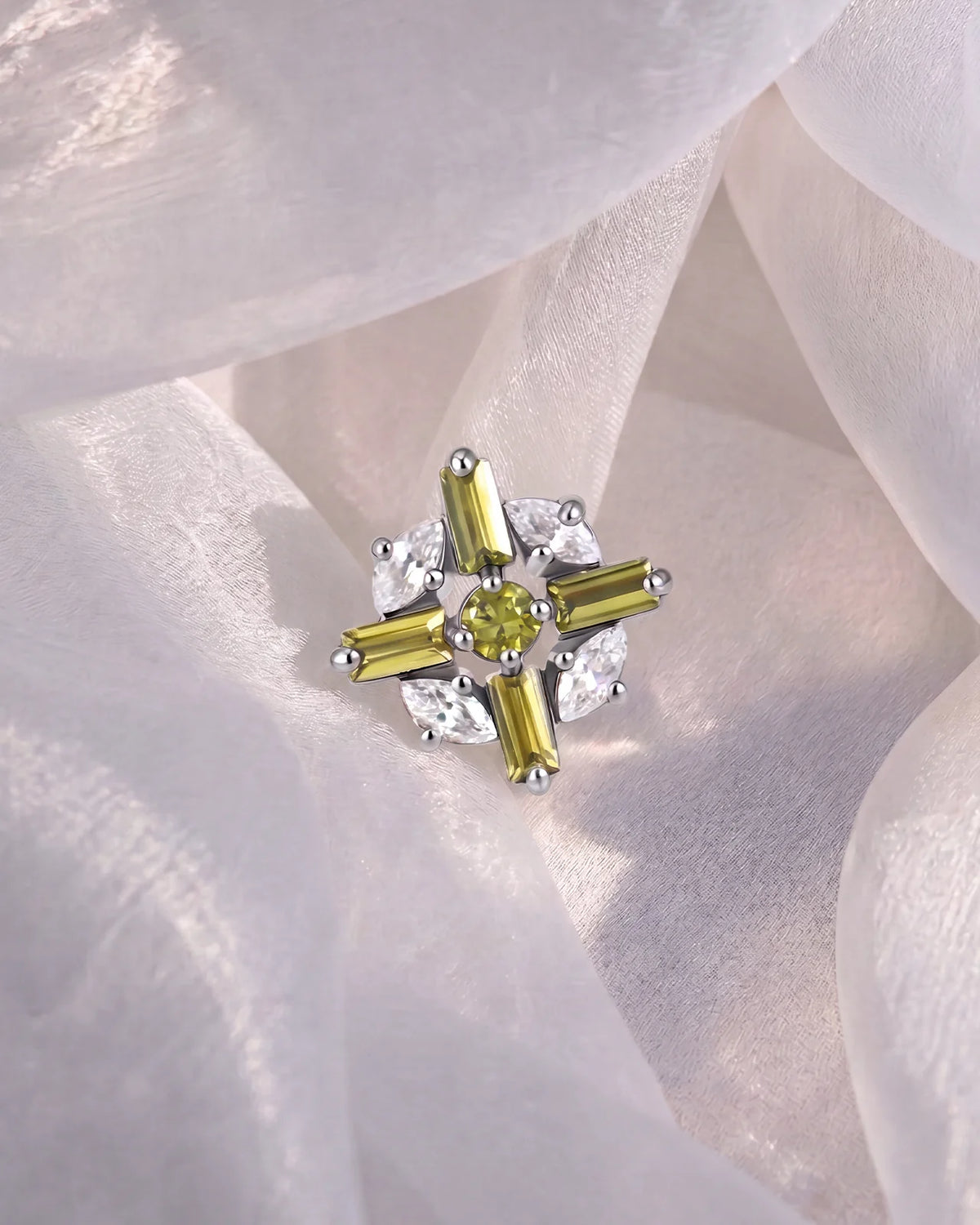 Crossburst Halo Flatback Stud Silver Olive Green - Image 2