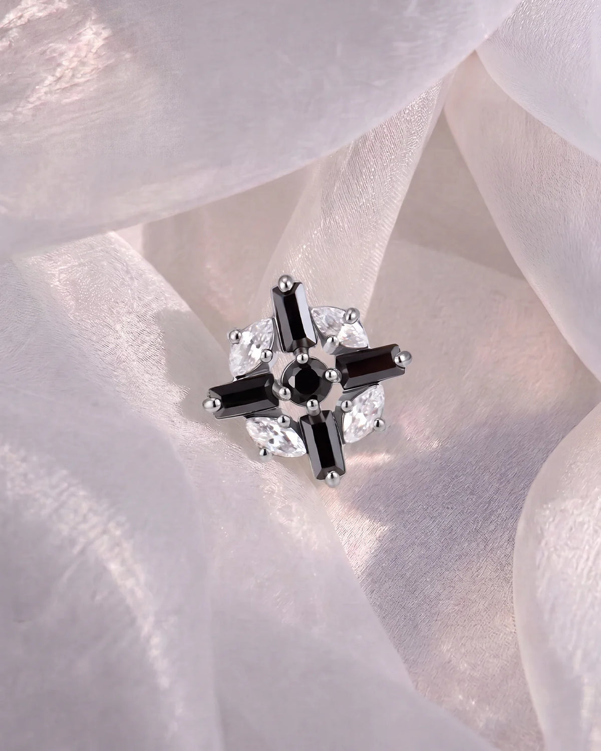 Crossburst Halo Flatback Stud Silver Onyx Black - Image 2