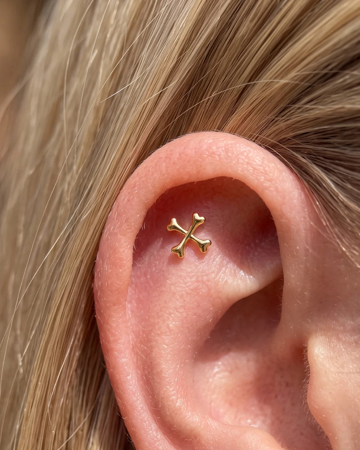 Crossbones Flatback Stud - Gold - image 4