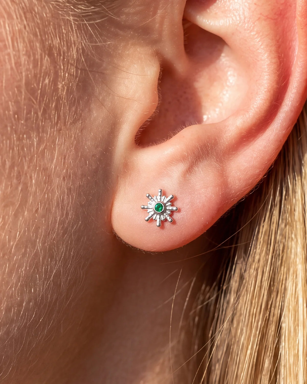 Sunbeam Flatback Stud - Silver Emerald Green - lobe styling