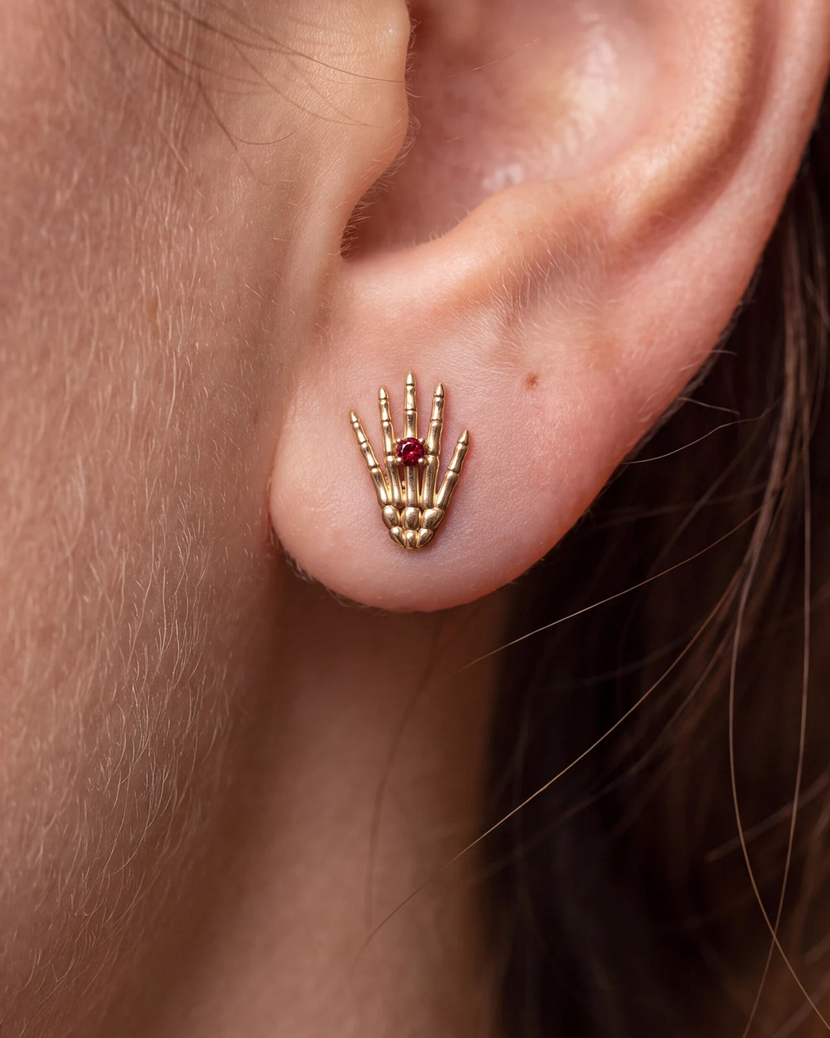 Phantom Touch Threadless Flatback Stud in Gold Garnet Red, lobe styling