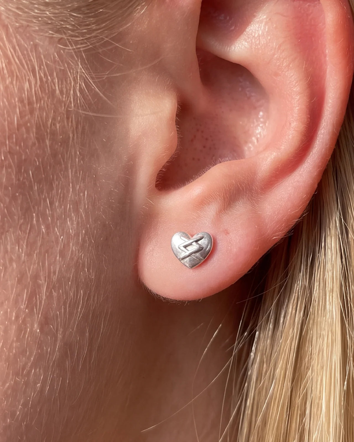 Heart Remix Flatback Stud in silver tone, lobe styling
