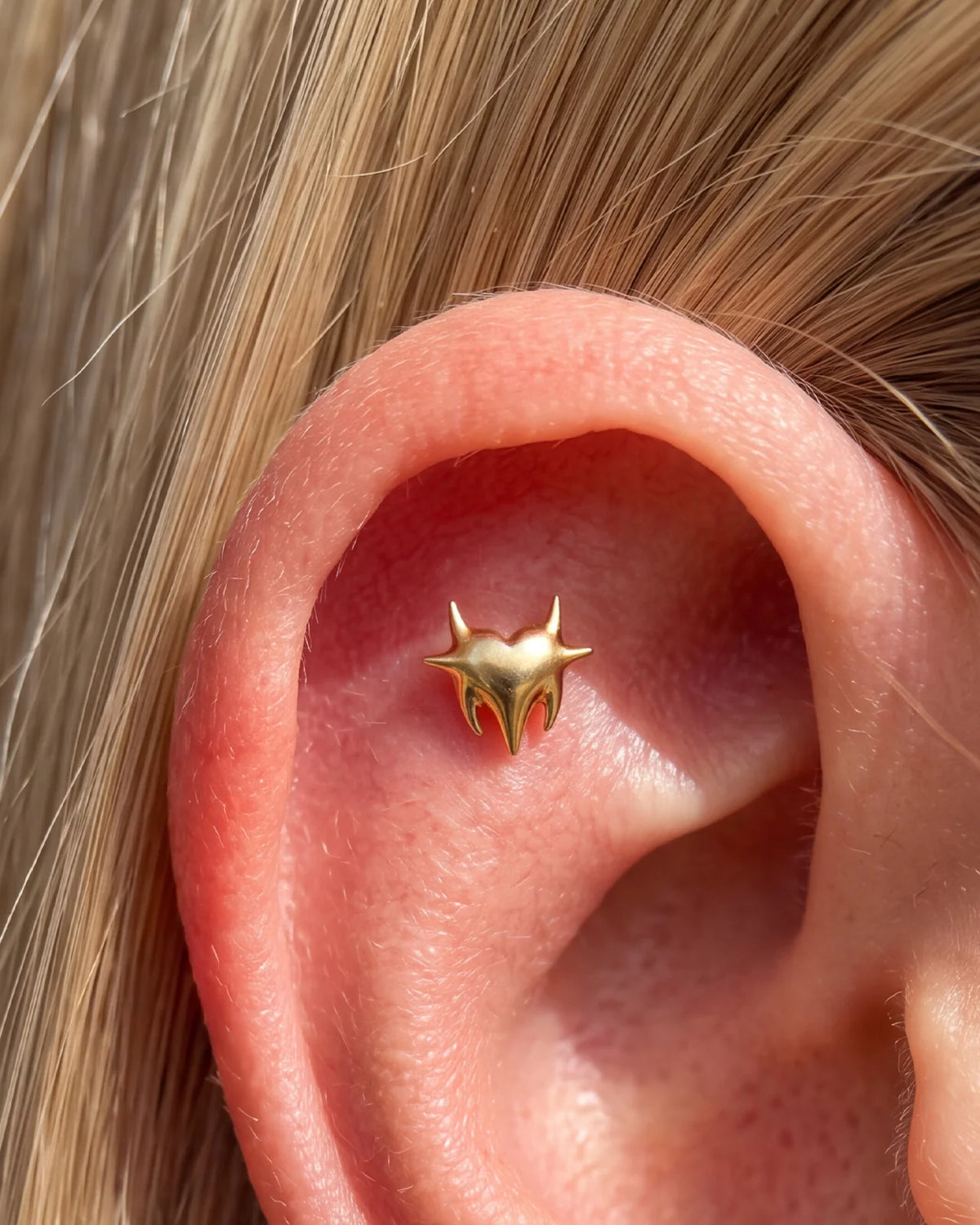 Heart Spark Flatback Stud in gold tone, flat styling