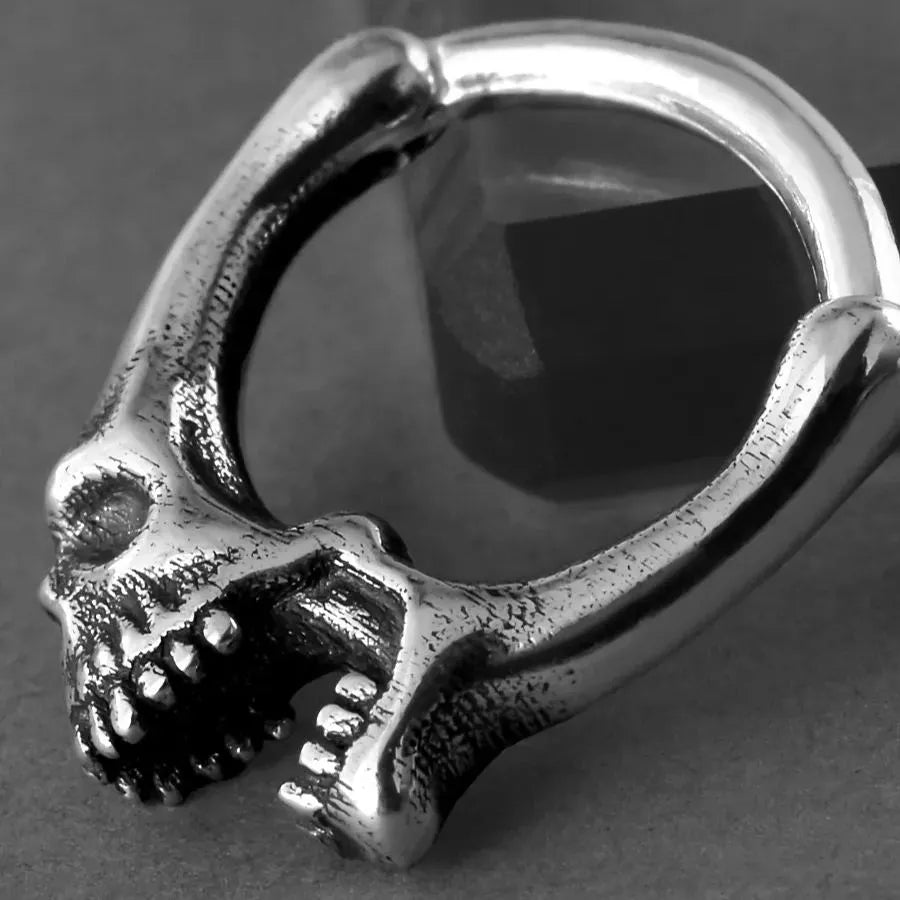 SKULL BITE CLICKER